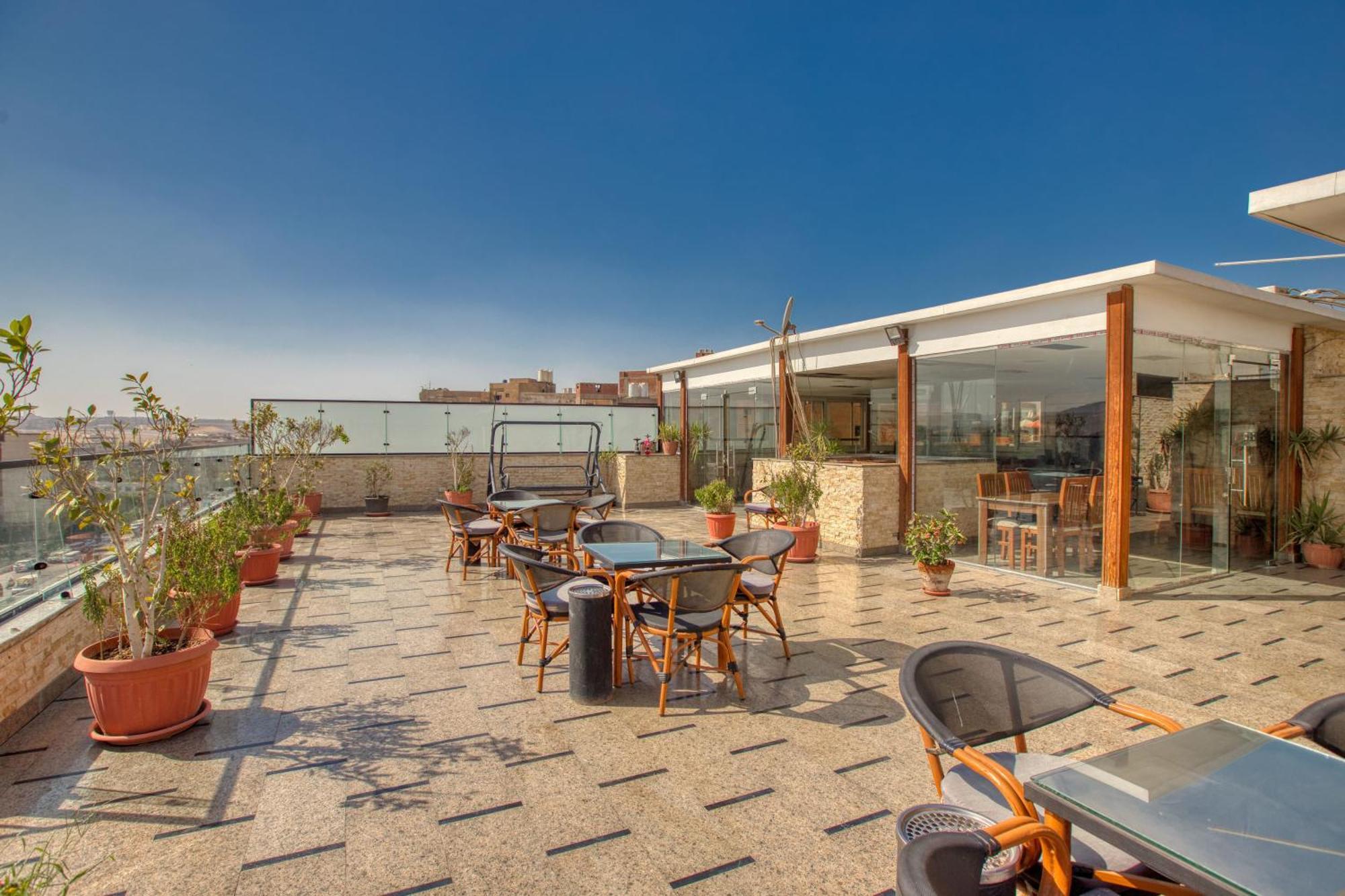 New Top Pyramids Hotel 开罗 外观 照片